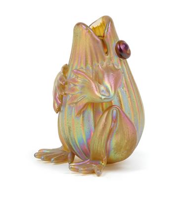 A Lötz Witwe frog-shaped glass vase, - Jugendstil and 20th Century Arts and Crafts