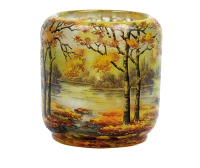 Kleine Vase mit Herbstlandschaft, - Jugendstil und angewandte Kunst des 20. Jahrhunderts