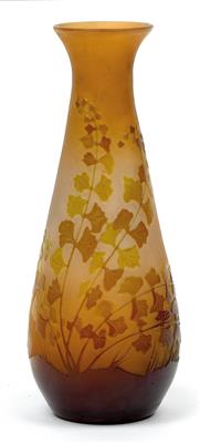 An overlaid and etched glass vase by Gallé, - Jugendstil and 20th Century Arts and Crafts