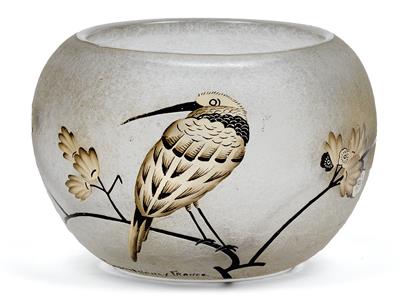 Vase mit Vögeln auf Kirschzweigen, - Jugendstil und angewandte Kunst des 20. Jahrhunderts