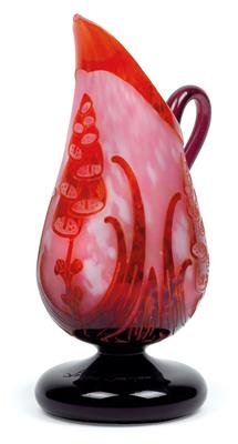 A moulded “Digitales” handled jug by Verrerie Schneider, - Jugendstil and 20th Century Arts and Crafts