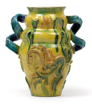 Vally Wieselthier, A vase with turned handles, - Secese a umění 20. století