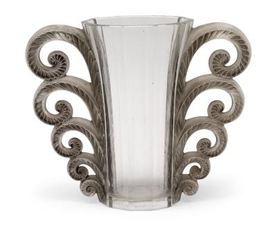A moulded “Beauvais” vase by René Lalique, - Jugendstil and 20th Century Arts and Crafts