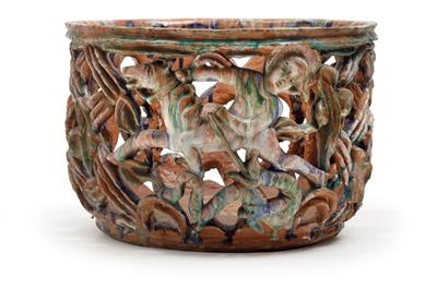 Large cachepot, with a depiction of Saint George with the dragon, a goose and a duck, Graz, 1927, - Secese a umění 20. století
