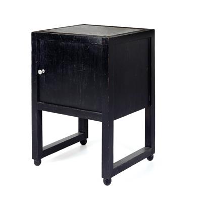 Josef Hoffmann, bedside table, from the bedroom furnishings of the Knips family’s country house in Seeboden am Millstätter See, 1903, - Jugendstil and 20th Century Arts and Crafts