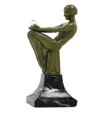 Max Le Verrier (1881-1973), lamp base in the form of a seated woman, designed c. 1928, - Jugendstil e arte applicata del XX secolo