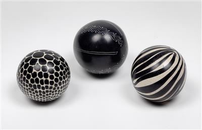 Three spheres, in the style of the Wiener Werkstätte, c. 1905-13 - Jugendstil e arte applicata del XX secolo