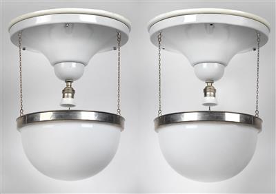 Adolf Loos, Paar Hängelampen, Entwurf: 1912, Ausführung: wohl Vereinigte Emaillewerke, Lampen- und Metallwarenfabriken - Jugendstil und Kunsthandwerk des 20. Jahrhunderts