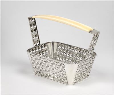 Josef Hoffmann, a bread basket, Wiener Werkstätte, before 1909 - Jugendstil and 20th Century Arts and Crafts