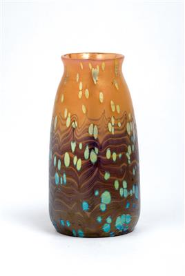 A vase, Johann Lötz Witwe, Klostermühle, c. 1900 - Jugendstil e arte applicata del XX secolo