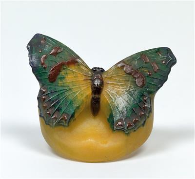 Henri Bergé, "Papillon", Briefbeschwerer, Entwurf: 1906-13, Ausführung: Amalric Walter, Nancy, um 1920 - Jugendstil u. angewandte Kunst d. 20. Jahrhunderts