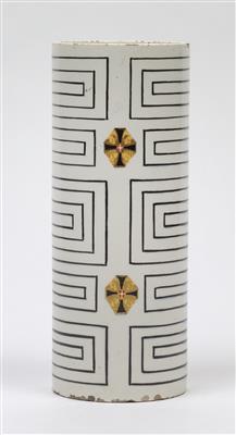 A war vase, form design after Michael Powolny/ Bertold Löffler, c. 1906, decoration probably by Josef Hoffmann, 1914 - Jugendstil e arte applicata del XX secolo