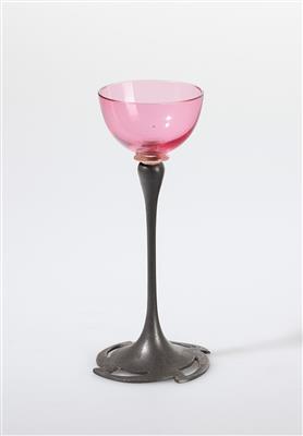 A liqueur glass, attributed to Koloman Moser, designed in 1900, commissioned by E. Bakalowits, Söhne, Vienna - Jugendstil e arte applicata del XX secolo