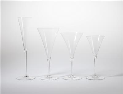 Oswald Haerdtl, a 33-piece drinking set no. 240, “Ambassador”, designed in 1924 for the Art Déco Exhibition in Paris - Jugendstil e arte applicata del XX secolo