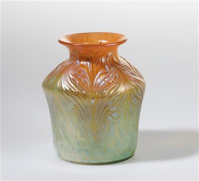 A vase, Johann Lötz Witwe, Klostermühle, c. 1900 - Jugendstil e arte applicata del XX secolo