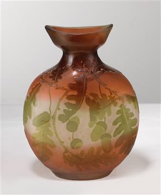 A vase with acorns and oak branches, Emile Gallé, Nancy, 1904–14 - Secese a umění 20. století
