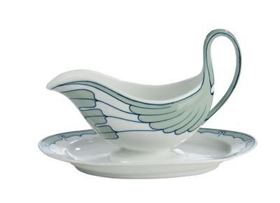 Rudolf Hentschel, a saucière from the “wing pattern” service, model: “T-smooth”, work design: 1900/01, pattern designed in 1901, executed by Meissen State Porcelain Factory - Jugendstil e arte applicata del XX secolo