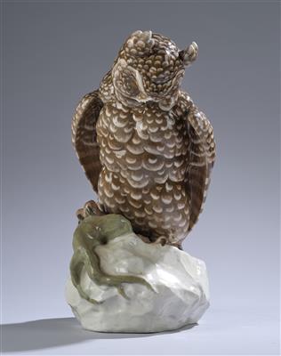 An owl perched on a rock, model number: 8272, executed by Riessner, Stellmacher & kettle, c. 1905 - Jugendstil and 20th Century Arts and Crafts