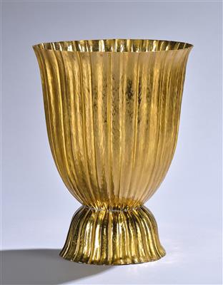 Josef Hoffmann, a flower vase, model number: M 3067, Wiener Werkstätte, c. 1920 - Secese a umění 20. století