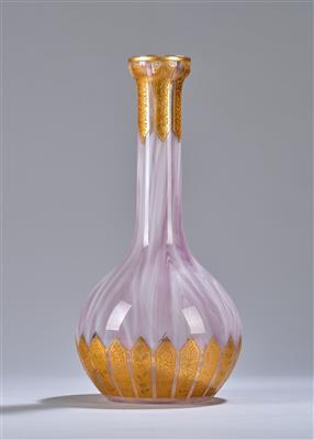 A rare “amethyst” vase, Johann Lötz Witwe, Klostermühle, c. 1895 - Jugendstil and 20th Century Arts and Crafts