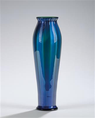 A vase, Johann Lötz Witwe, Klostermühle, c. 1905 - Jugendstil e arte applicata del XX secolo