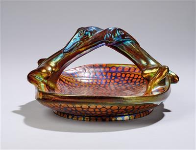 A handled bowl with dragon bodies, mould model: 8136, designed in 1906-10, Zsolnay, Pécs - Secese a umění 20. století