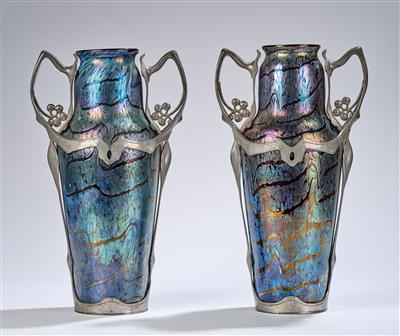 A pair of vases with tin alloy mount; vases probably Wilhelm Kralik Sohn, Eleonorenhain, form and decoration: c. 1902, mount commissioned by F. van Hauten Sohn, Bonn - Secese a umění 20. století