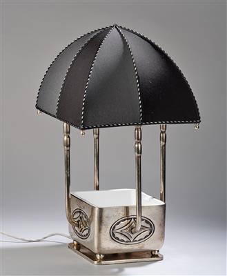 A table lamp in Secessionist style, designed in Vienna in c. 1900 - Secese a umění 20. století