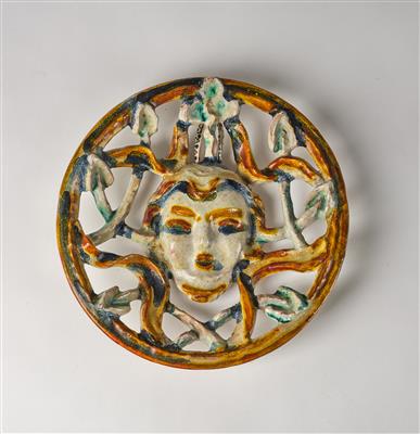 A centrepiece bowl with a woman’s face and openwork decoration, Austria, c. 1920/30 - Jugendstil e arte applicata del XX secolo