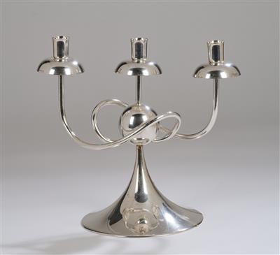 A three-arm silver girandole, attributed to Oswald Haerdtl, J. C. Klinkosch, Vienna, c. 1925/30 - Jugendstil and 20th Century Arts and Crafts