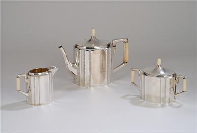 A three-piece silver service, Germany, c. 1920 - Secese a umění 20. století
