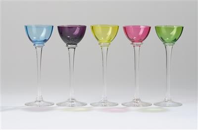 Koloman Moser, five liqueur glasses, commissioned by E. Bakalowits & Söhne, Vienna, 1900, executed by Bohemian manufactory, c. 1900 - Jugendstil e arte applicata del XX secolo