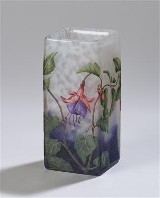 Vase mit Fuchsien, Daum, Nancy, um 1900/1905 - Jugendstil und angewandte Kunst des 20. Jahrhunderts