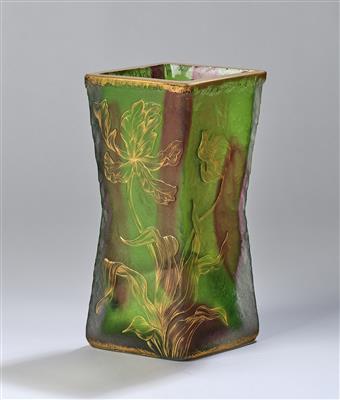 A vase “Tulipa”, Daum, Nancy, c. 1895 - Jugendstil and 20th Century Arts and Crafts