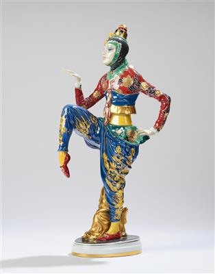 Constantin Holzer-Defanti (Vienna 1881-1951 Linz), a figurine: “Corean Dance”, model number K 566, designed in 1919, executed by Philipp Rosenthal & Co., Selb Bavaria, 1910 to c. 1945 - Jugendstil e arte applicata del XX secolo