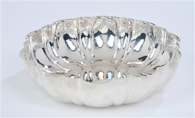 Josef Hoffmann, a large silver bowl, designed in 1935, Alexander Sturm, Vienna - Secese a umění 20. století