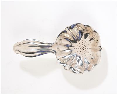 Otto Prutscher, a tea strainer, Alexander Sturm, Vienna, after May 1922 - Jugendstil and 20th Century Arts and Crafts