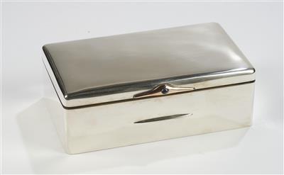 A silver box with gemstone, Vienna, by May 1922 - Jugendstil e arte applicata del XX secolo
