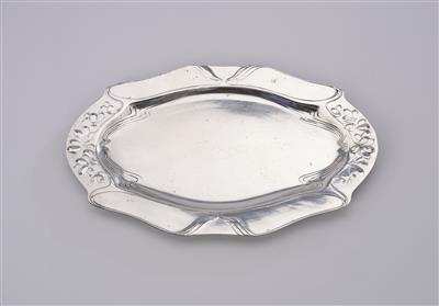 A meat dish (“Bratenschüssel”) model number: 2133, Orivit AG, Ehrenfeld, Cologne, 1904 - From the Schedlmayer Collection II - Art Nouveau and Applied Art of the 20th Century