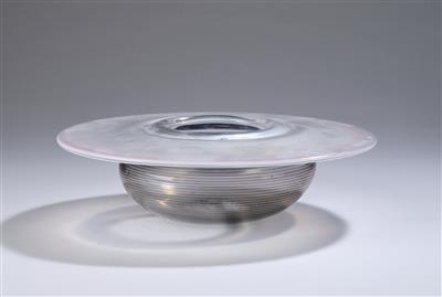 Benjamin Moore (born in GB in 1952), a glass object "Palla" - Sbírka Schedlmayer II