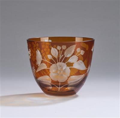 A vase with field flower decor, Glasstudio Kurt Bloeb, Vienna, second half of the 20th century - From the Schedlmayer Collection II - Art Nouveau and Applied Art of the 20th Century