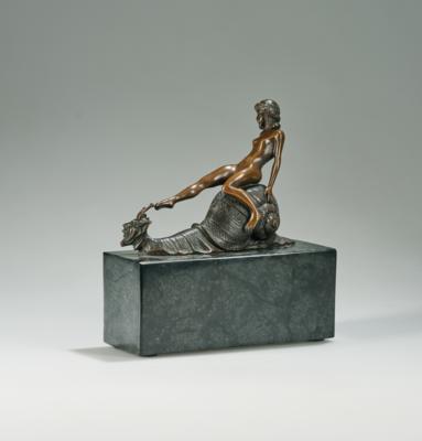 Ernst Wörner, Bronzegruppe: Schneckenreiterin (weibliche Figur auf einer Schnecke reitend), Berlin, um 1920/30 - Jugendstil & Angewandte Kunst des 20. Jahrhunderts