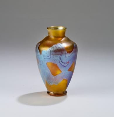 A vase, Johann Lötz Witwe, Klostermühle, 1900 - Jugendstil e arte applicata del XX secolo