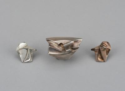 Björn Weckström (born in 1935), a jewellery set: one ring and two ear studs, Lapponia, Finland - Secese a umění 20. století