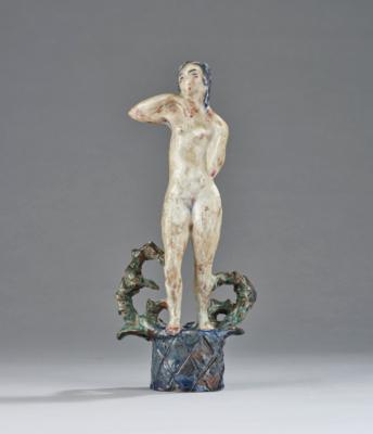 Dina Kuhn and Lotte Calm, a female figure (“Venus”), model number 168, Wiener Werkstätte, 1917-20 - Jugendstil e arte applicata del XX secolo