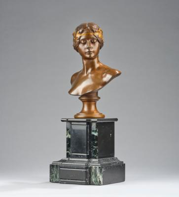 Georges Bareau (France, 1866-1931), a female bust with laurel wreath, c. 1900 - Secese a umění 20. století