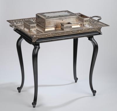 A large five-piece silver smoking companion set on a table, Wilhelm Frank, Vienna, 1923 - Jugendstil and 20th Century Arts and Crafts