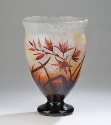 A large footed vase "Montbretias", Daum, Nancy, c. 1905 - Jugendstil and 20th Century Arts and Crafts