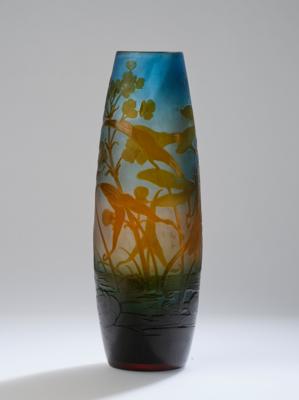 A tall vase with dragonflies and water lilies, Emile Gallé, Nancy, 1908-20 - Jugendstil e arte applicata del XX secolo