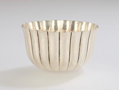 Josef Hoffmann, a silver bowl, Wiener Werkstätte, c. 1925 - Secese a umění 20. století